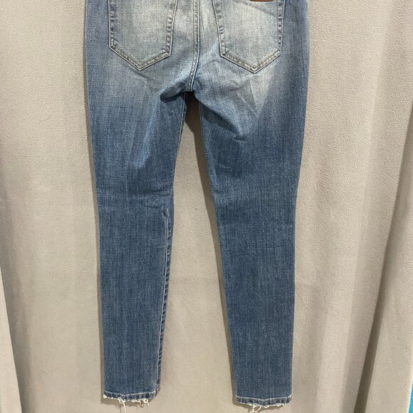 Joe’s Jeans Skinny Ankle Jeans Size 26 Raw Hem Light Wash Stretch - Picture 8 of 8